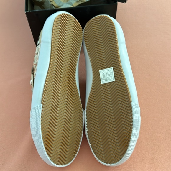 New Red By Marc Ecko Women’s Shoes. Size 8. - Picture 6 of 8